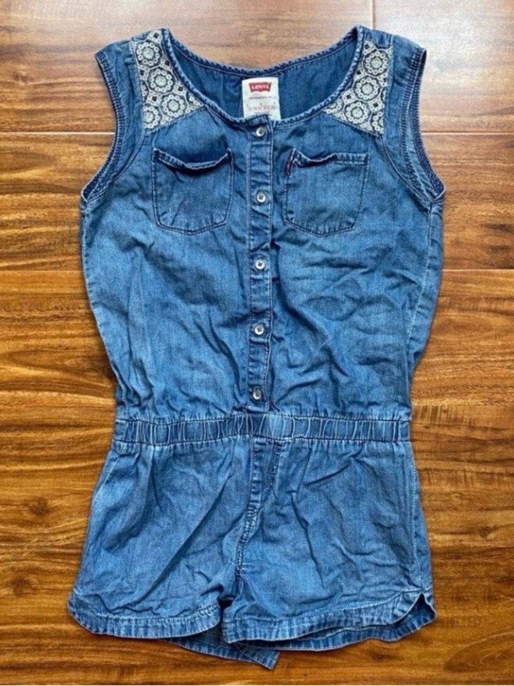 Levi's Girls Blue Chambray Eyelet Detail Button Short Romper Size 12 Boho Casual